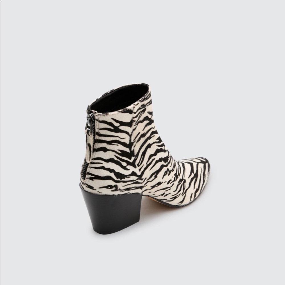 Dolce Vita ZEBRA Print Booties Calf Hair Leather ANKLE Boots Black/White 6.5M